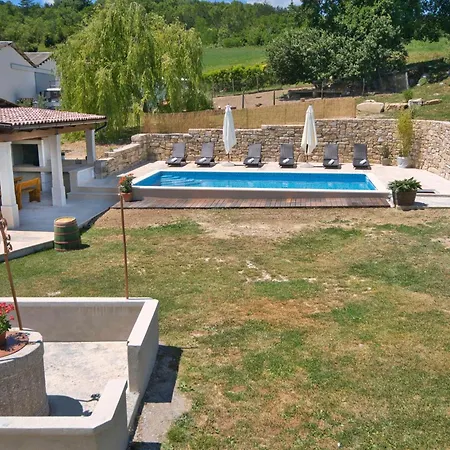 Sterna, A Charming In The Heart Of Istria